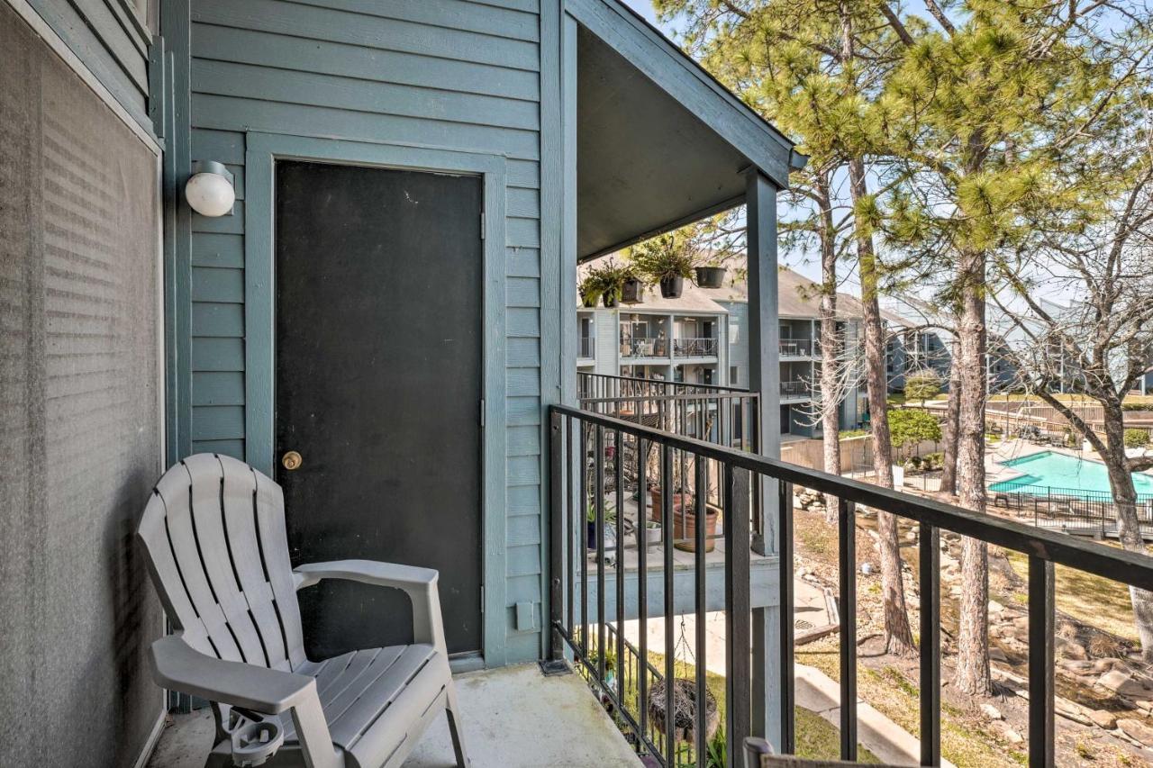 Idyllic Montgomery Condo With Pool And Lake View! Kültér fotó
